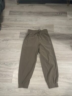 Women's Olive Drawstring Jogger Pants